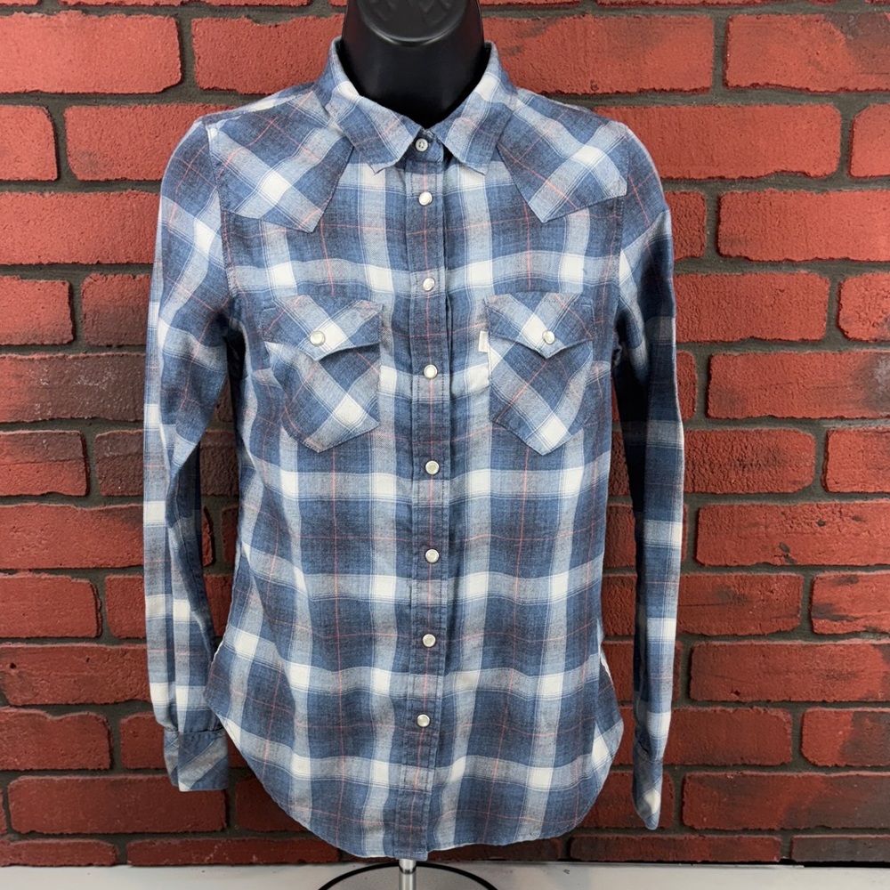 Levis Shirt Womans Medium pearl‎ snap plaid